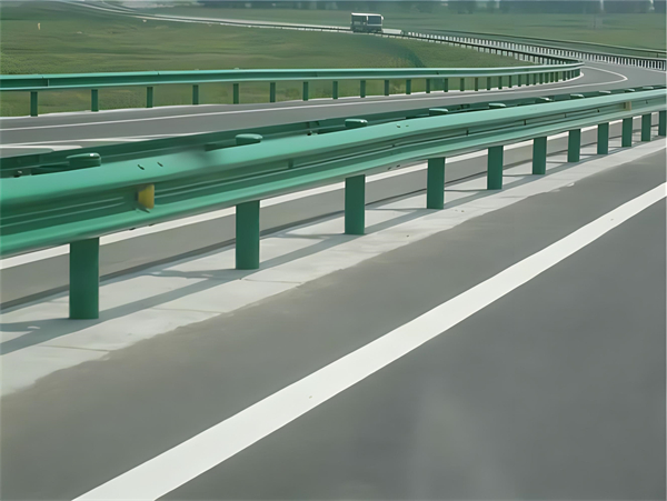福州高速护栏板守护安全广泛应用于多个行业